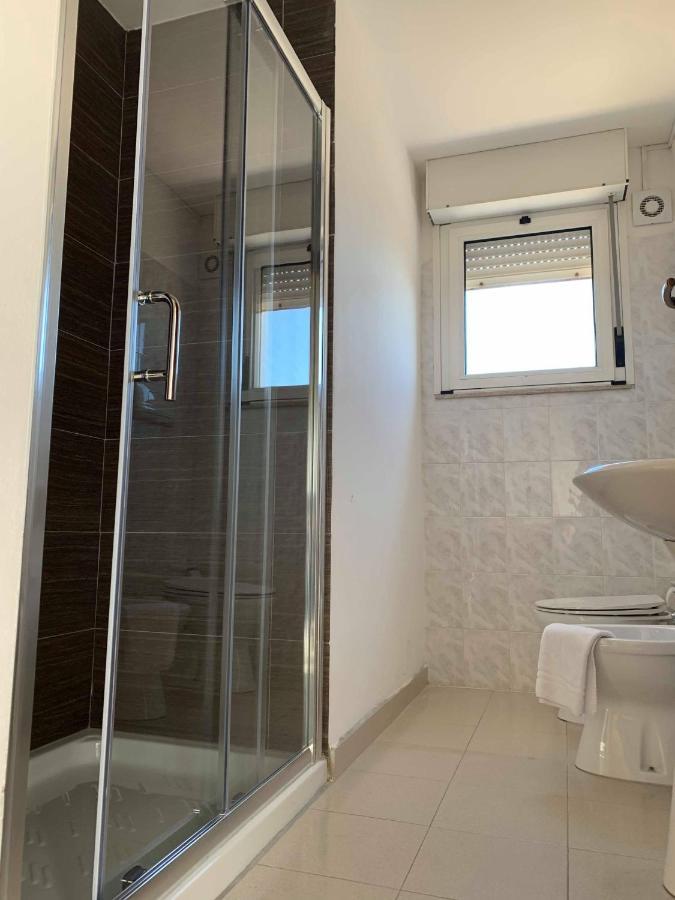 Hotel Caesar Pesaro Extérieur photo