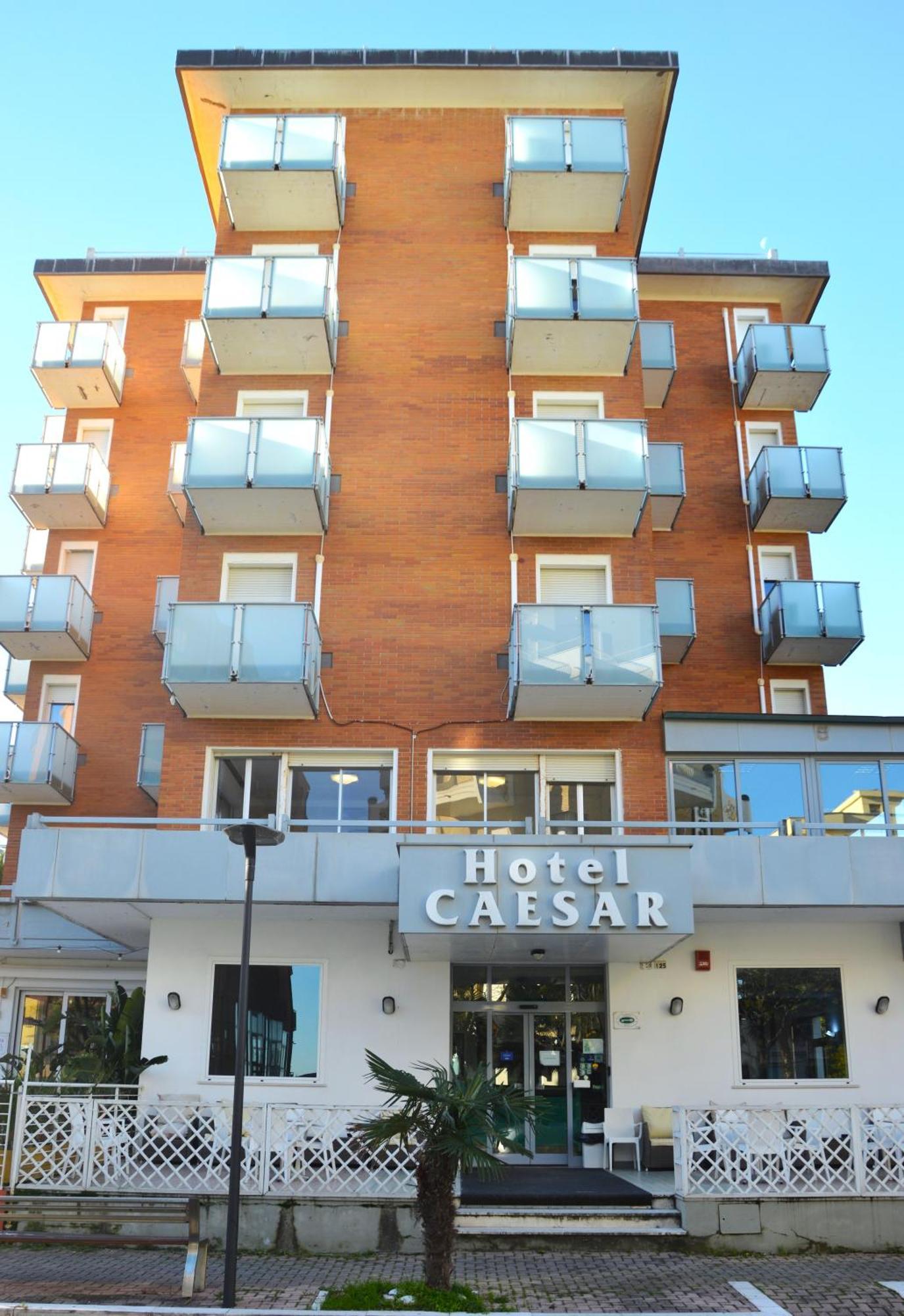 Hotel Caesar Pesaro Extérieur photo